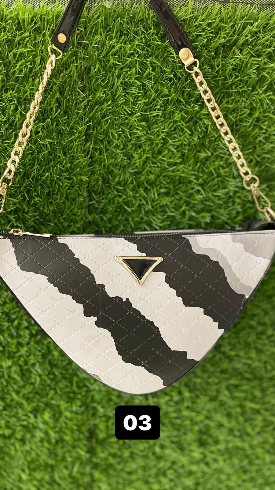 TRIANGLE MULTI BAG