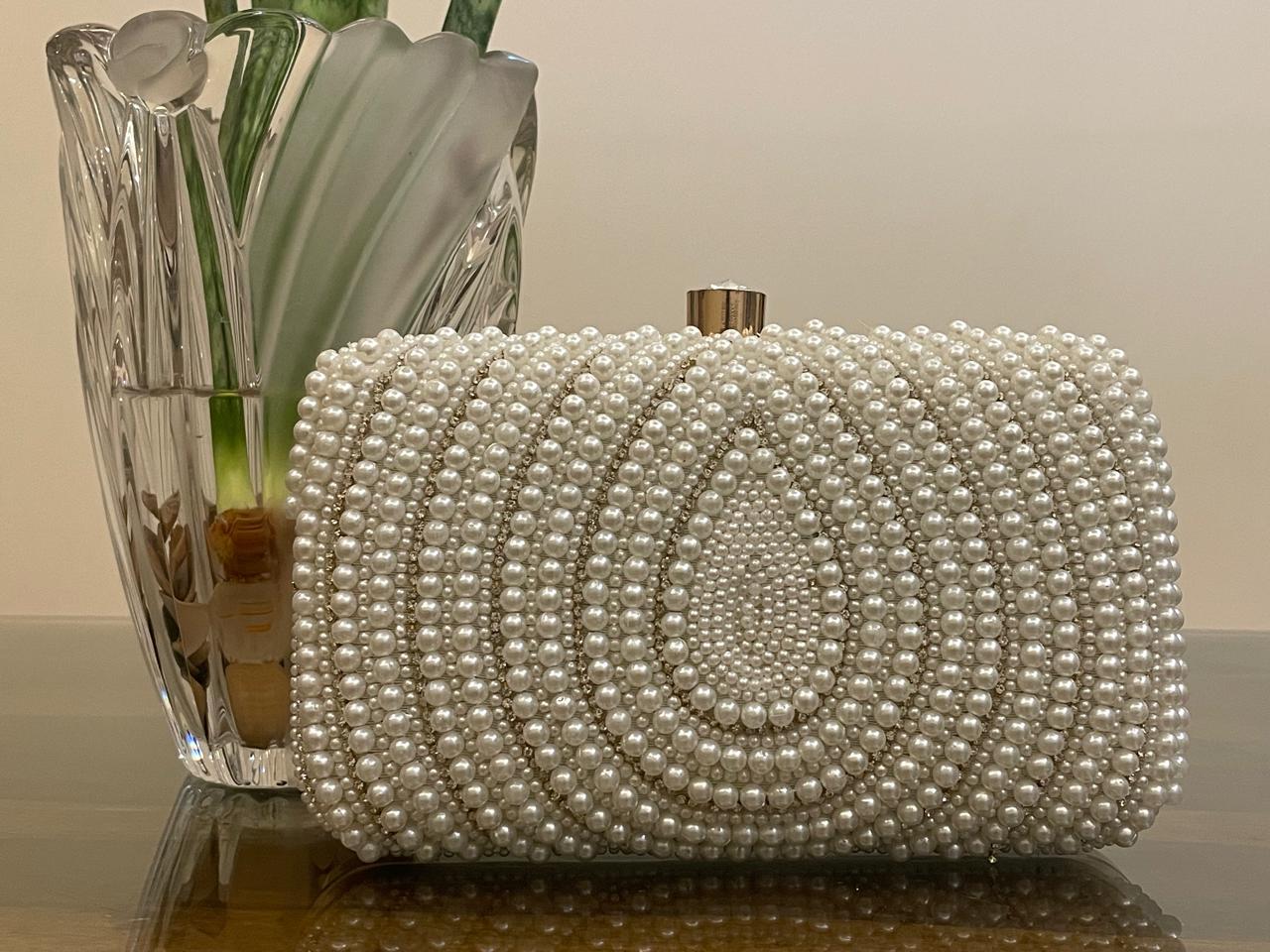 INAAYA PEARL CLUTCH